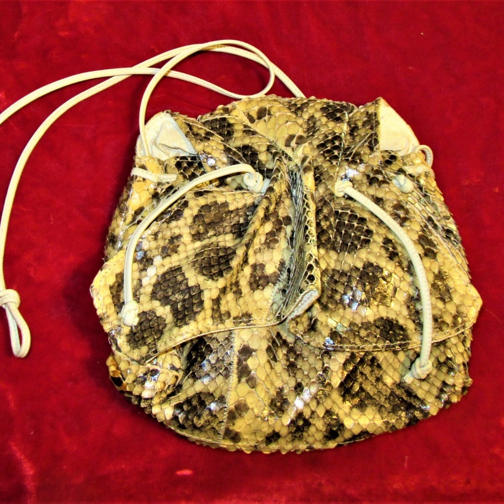 VTG CARLOS FALCHI PYTHON CROSSBODY "BUTTERFLY" BAG